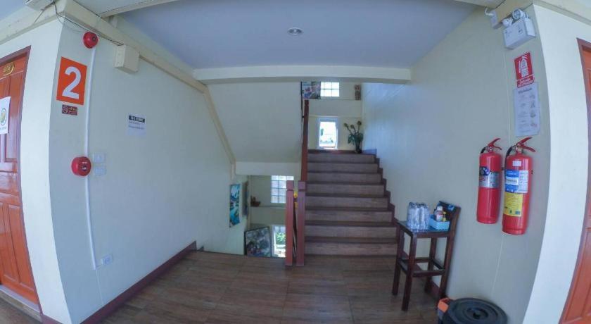 צ'יאנג מאי Oyo 799 Pudsadee Hotel מראה חיצוני תמונה